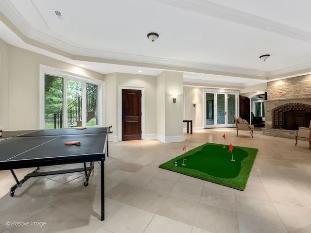 $4,500,000 | 6655 Lee Court, Burr Ridge, IL 60527