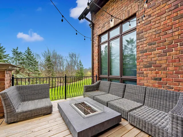 $4,500,000 | 6655 Lee Court, Burr Ridge, IL 60527