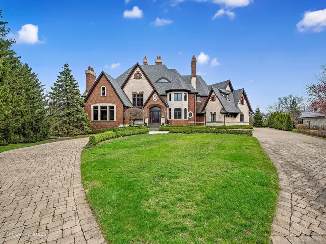$4,500,000 | 6655 Lee Court, Burr Ridge, IL 60527