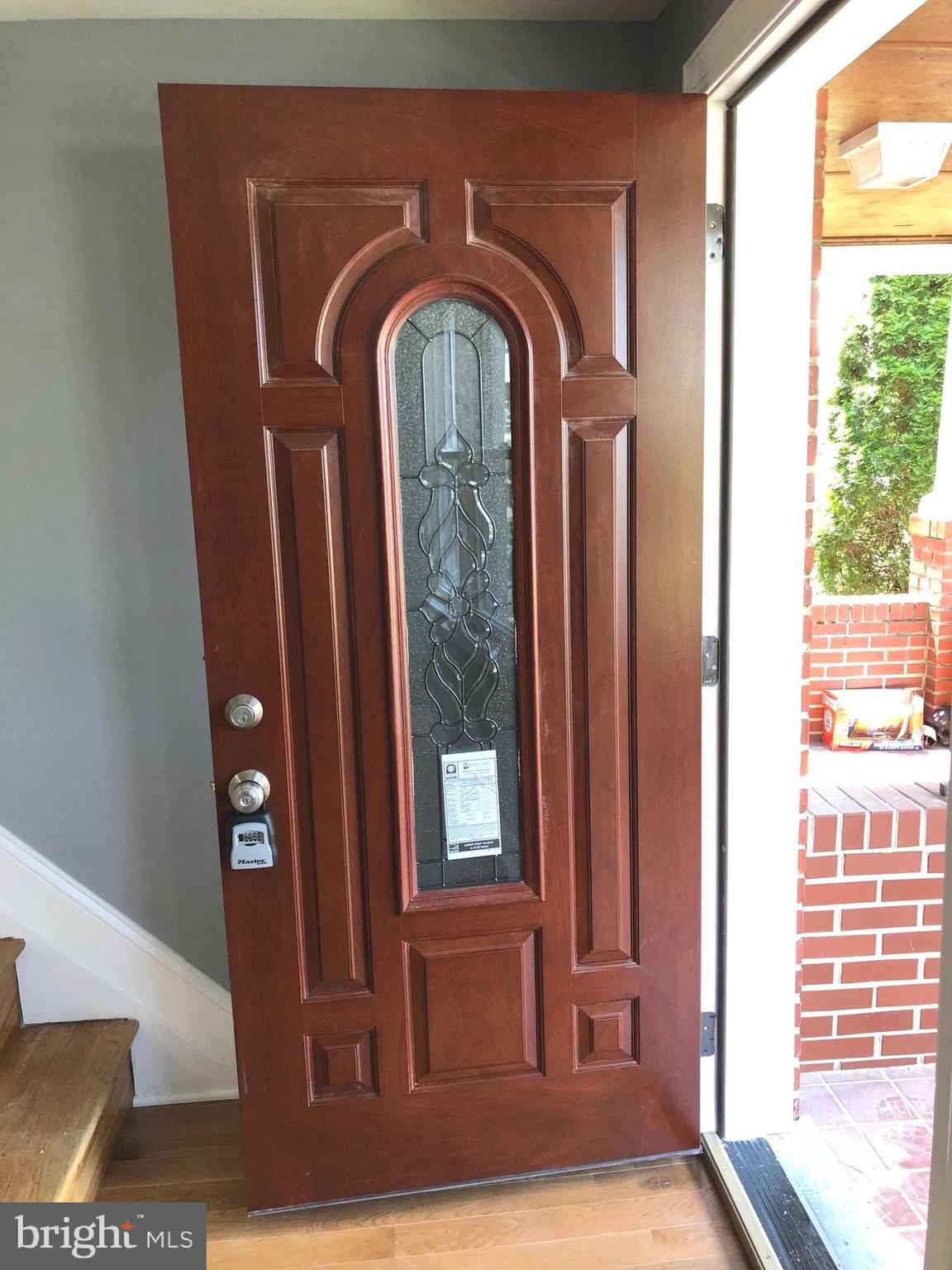 3715 Greenvale Road Baltimore, MD 21229 - Photo 2 of 40 Gallery Image 2