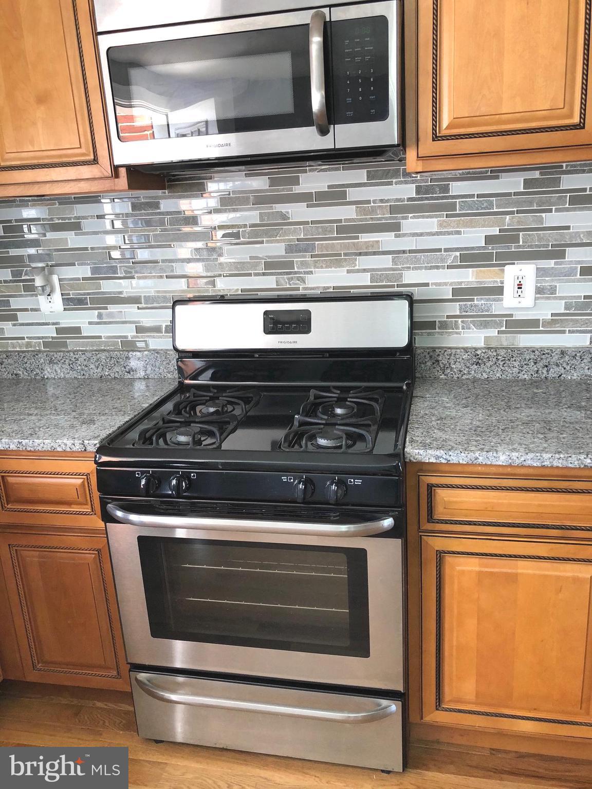 3715 Greenvale Road Baltimore, MD 21229 - Photo 11 of 40 Gallery Image 11