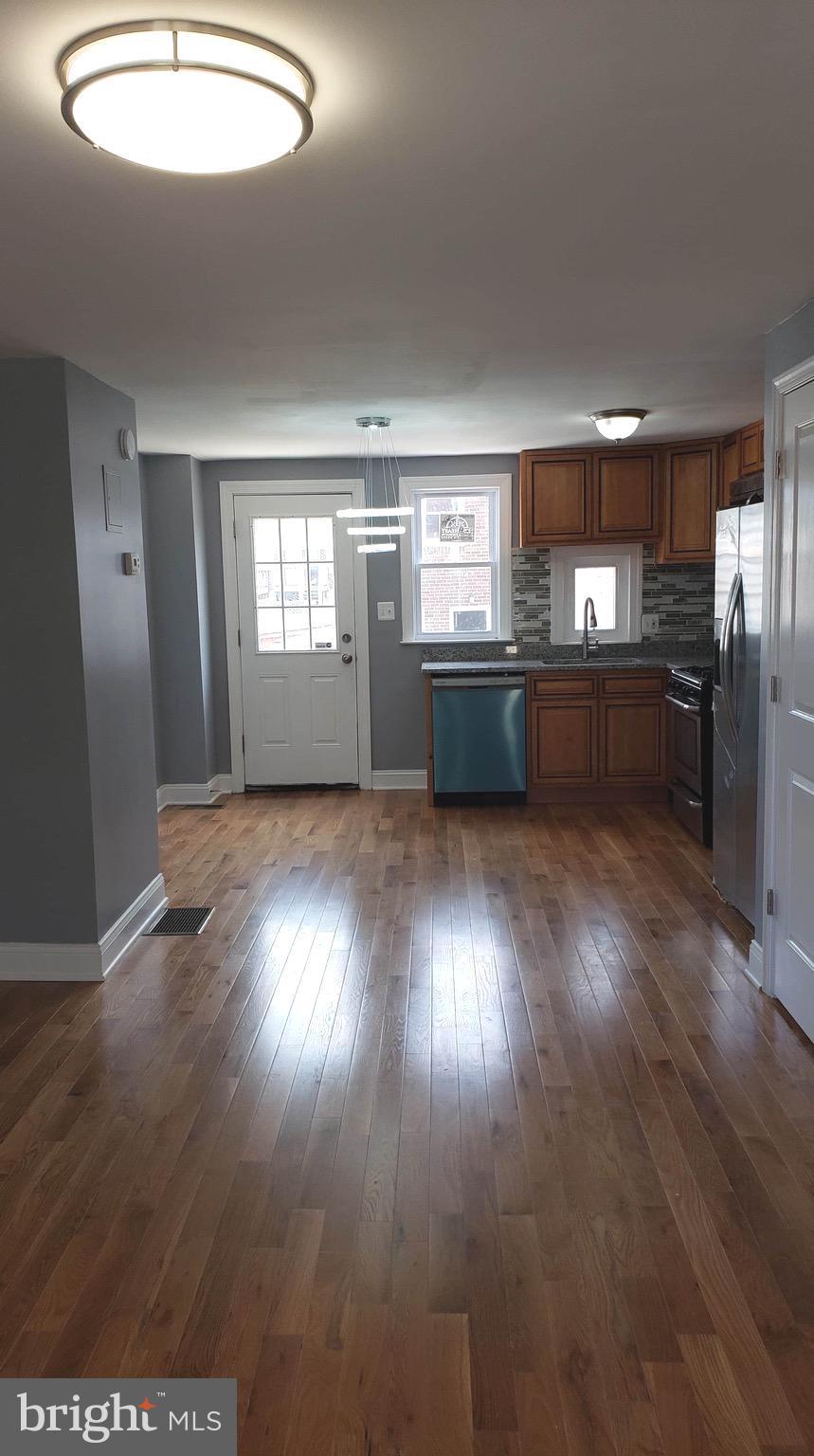 3715 Greenvale Road Baltimore, MD 21229 - Photo 5 of 40 Gallery Image 5