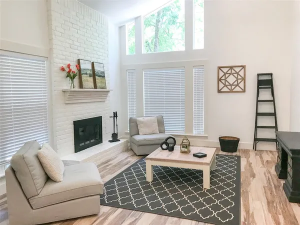 $3,500 | 5 Sandlily Court, The Woodlands, TX 77380