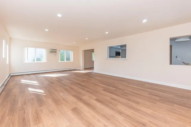 $3,800 | 1520 Traver Road, Ann Arbor, MI 48105