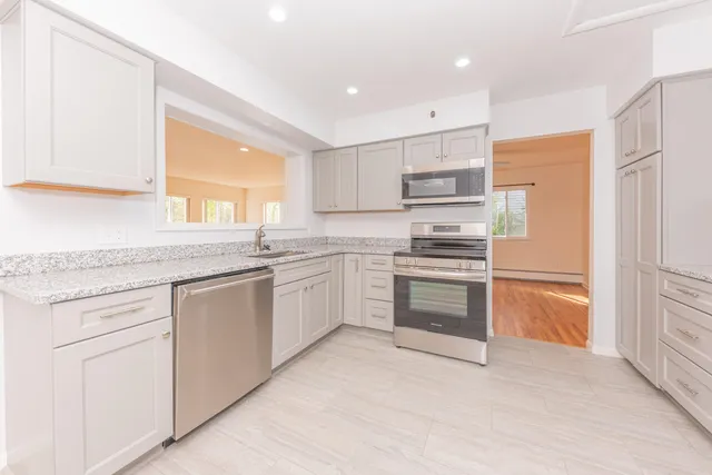 $3,800 | 1520 Traver Road, Ann Arbor, MI 48105