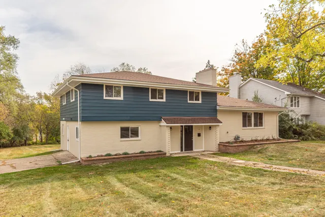 $3,800 | 1520 Traver Road, Ann Arbor, MI 48105