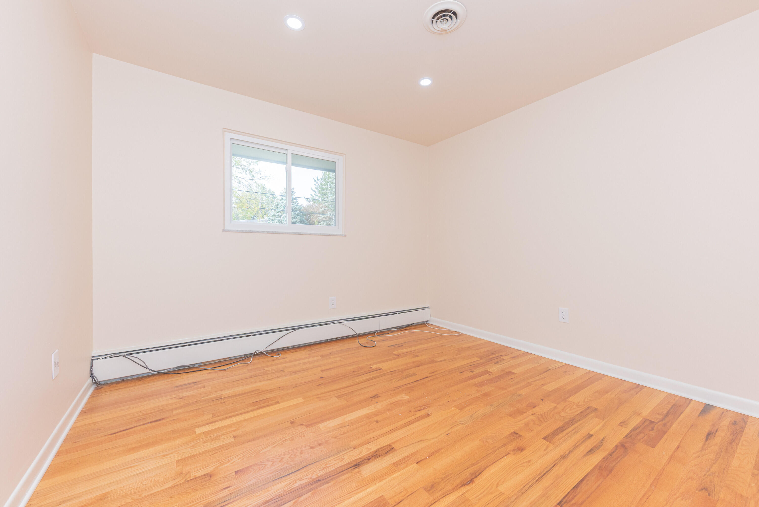 1520 Traver Road Ann Arbor, MI 48105 - Photo 38 of 60 045_40