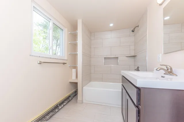 $3,800 | 1520 Traver Road, Ann Arbor, MI 48105