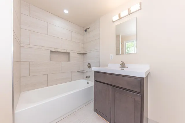 $3,800 | 1520 Traver Road, Ann Arbor, MI 48105