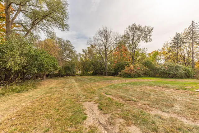 $3,800 | 1520 Traver Road, Ann Arbor, MI 48105