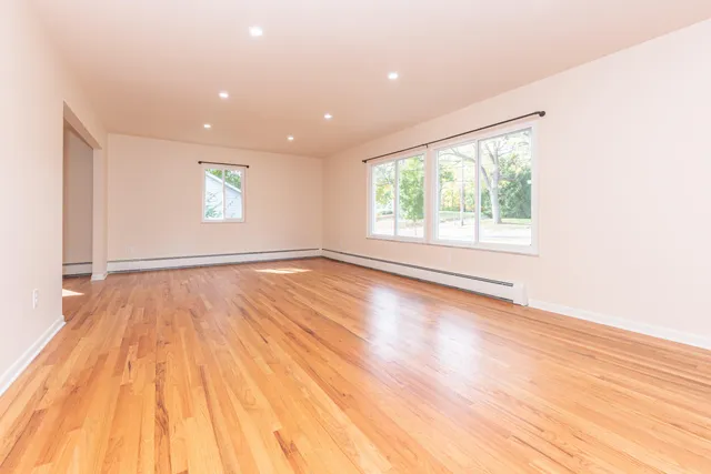 $3,800 | 1520 Traver Road, Ann Arbor, MI 48105