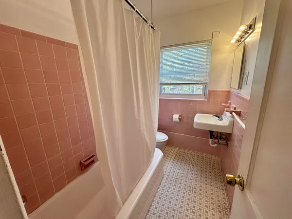 $1,100 | 501 Milledge Road, Unit 17D, Augusta, GA 30904