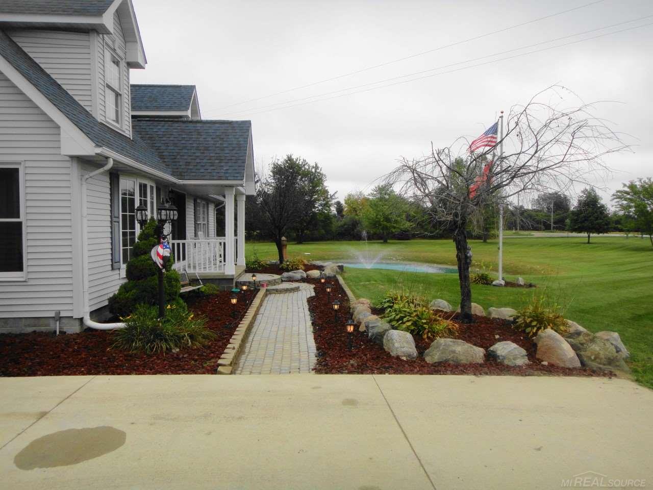 5989 Newark Road Imlay City, MI 48444 - Photo 5 of 30 31360668-4.JPG