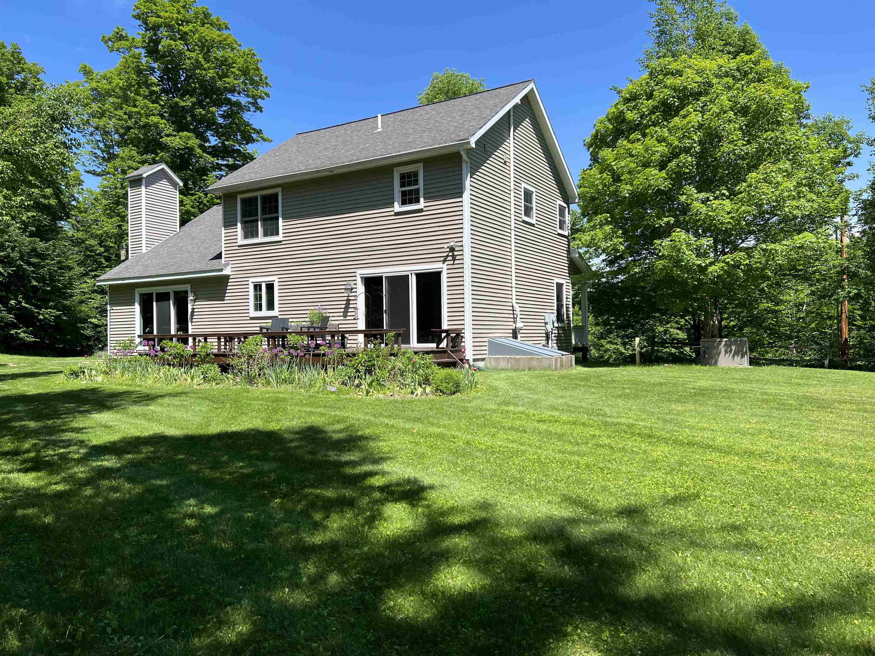358 Cowdrey Path Woodstock, VT 05071 - Photo 5 of 46