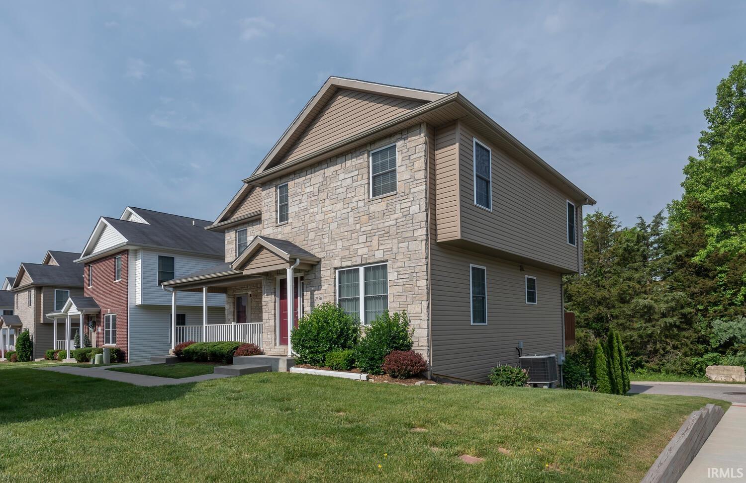2550 South Flat Rock Road Bloomington, IN 47403 - Photo 2 of 36