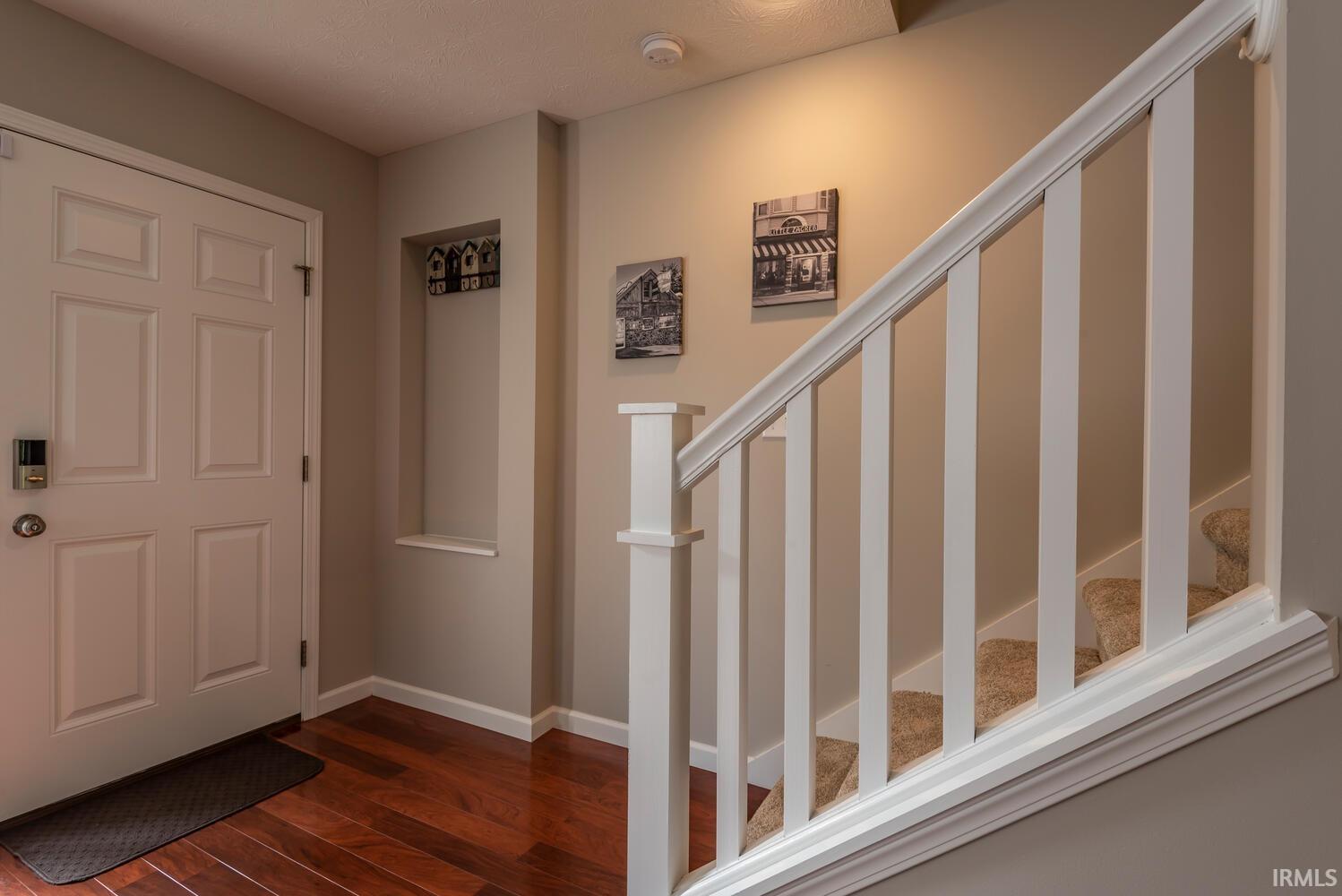 2550 South Flat Rock Road Bloomington, IN 47403 - Photo 3 of 36