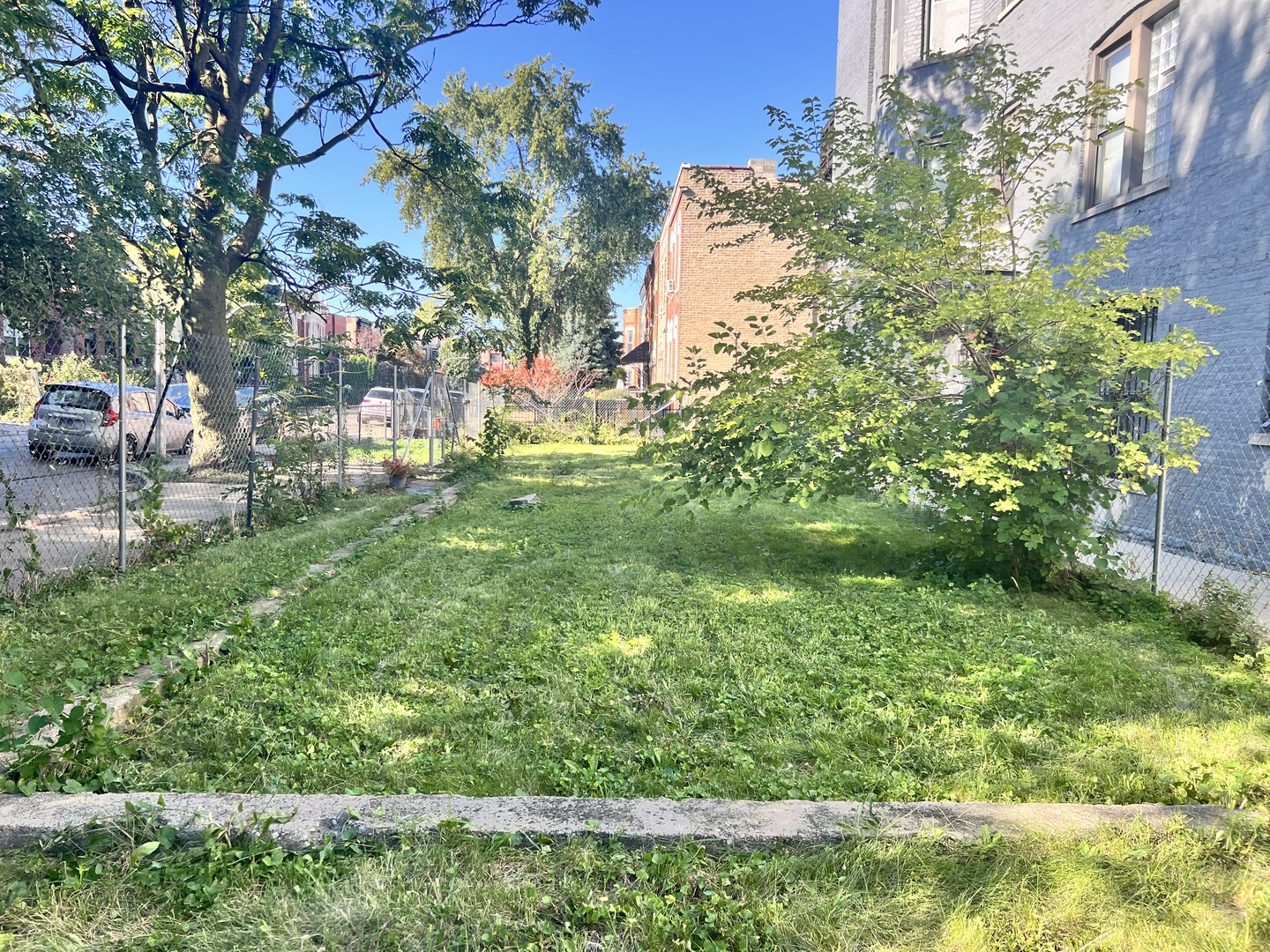 2224 West Taylor Street Chicago, IL 60612 - Photo 11 of 13