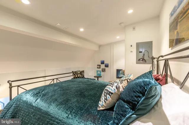 $499,000 | 2007 Wyoming Avenue Northwest, Unit 14, Washington, DC 20009