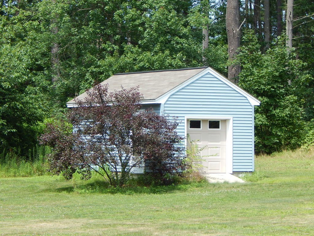 66 Horse Pond Road Shirley, MA 01464 - Photo 18 of 30 Gallery Image 18