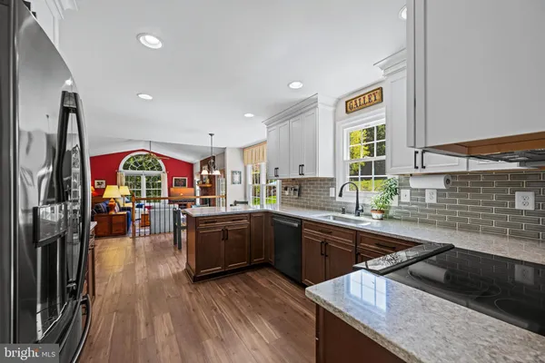 $775,000 | 7823 Rockburn Drive, Ellicott City, MD 21043