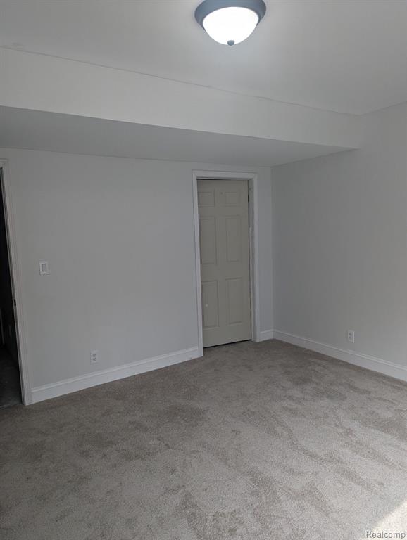 28799 Elwell Road Belleville, MI 48111 - Photo 31 of 42