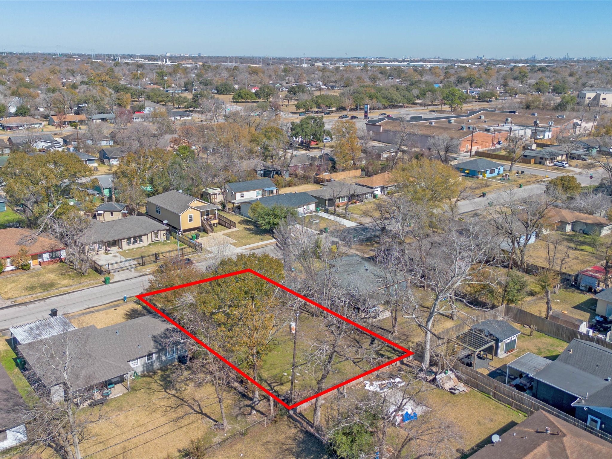 5758 Belcrest Street Houston, TX 77033 - Photo 4 of 7