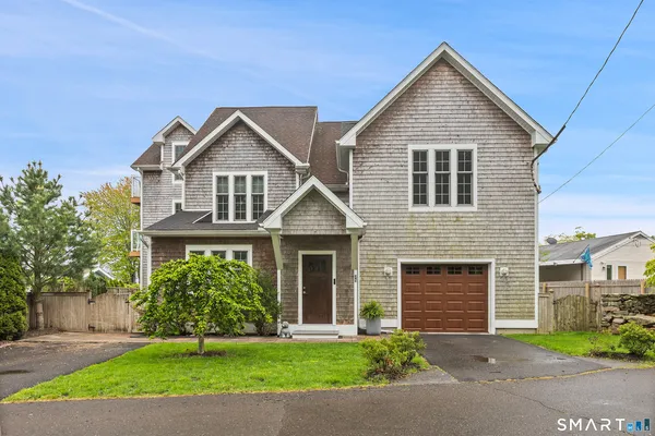 $1,175,000 | 25 Brocketts Point Road, Branford, CT 06405