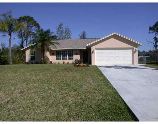 1541 Southwest Fresno Road Port St. Lucie, FL 34953 - Photo 1 of 12 Primary Photo