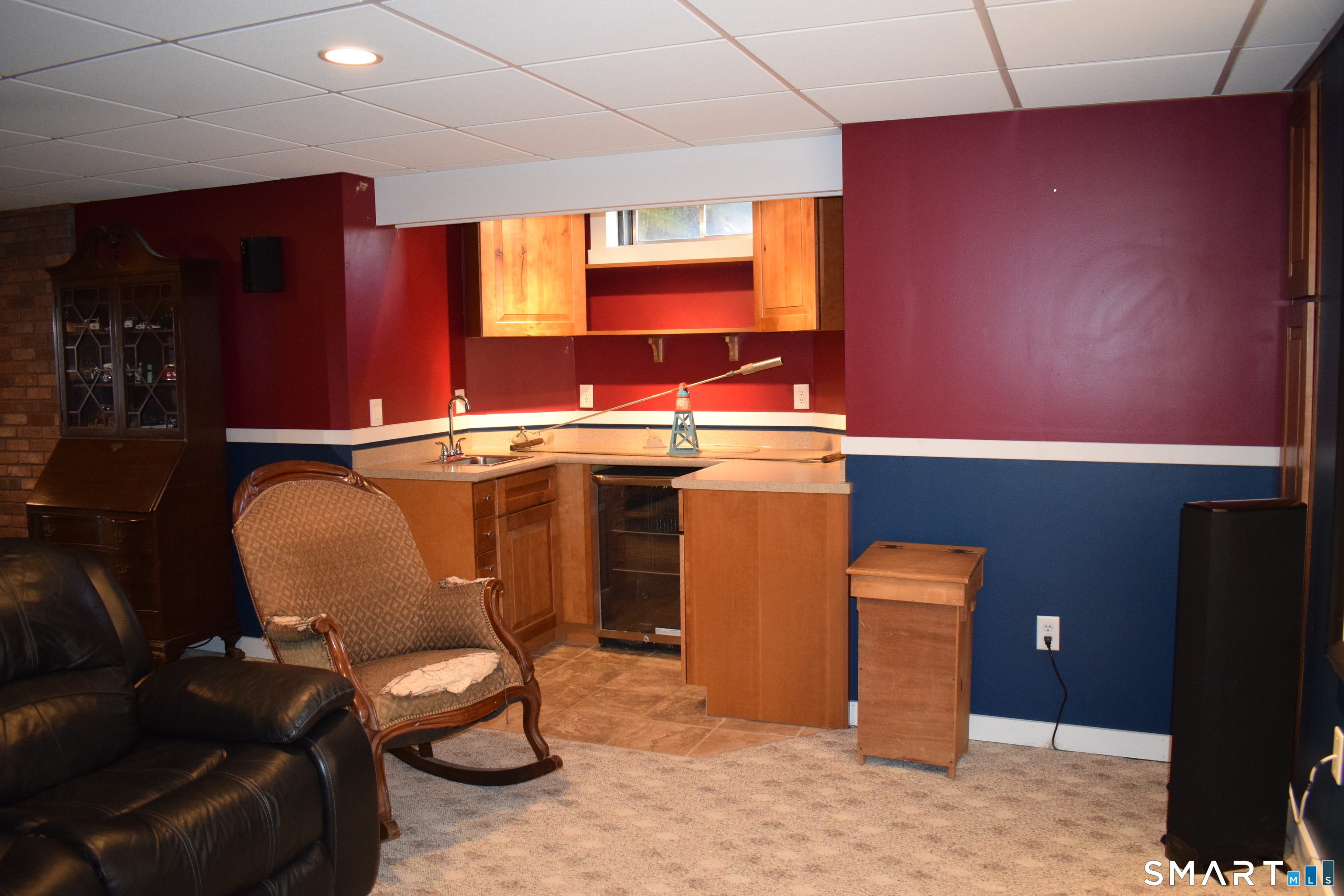 135 Scotland Road Sprague, CT 06330 - Photo 36 of 38 WET BAR IN MOVIE THEATER