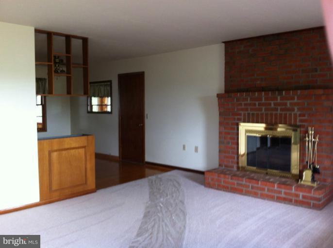 1114 Old Rixeyville Road Culpeper, VA 22701 - Photo 2 of 11 Living Room