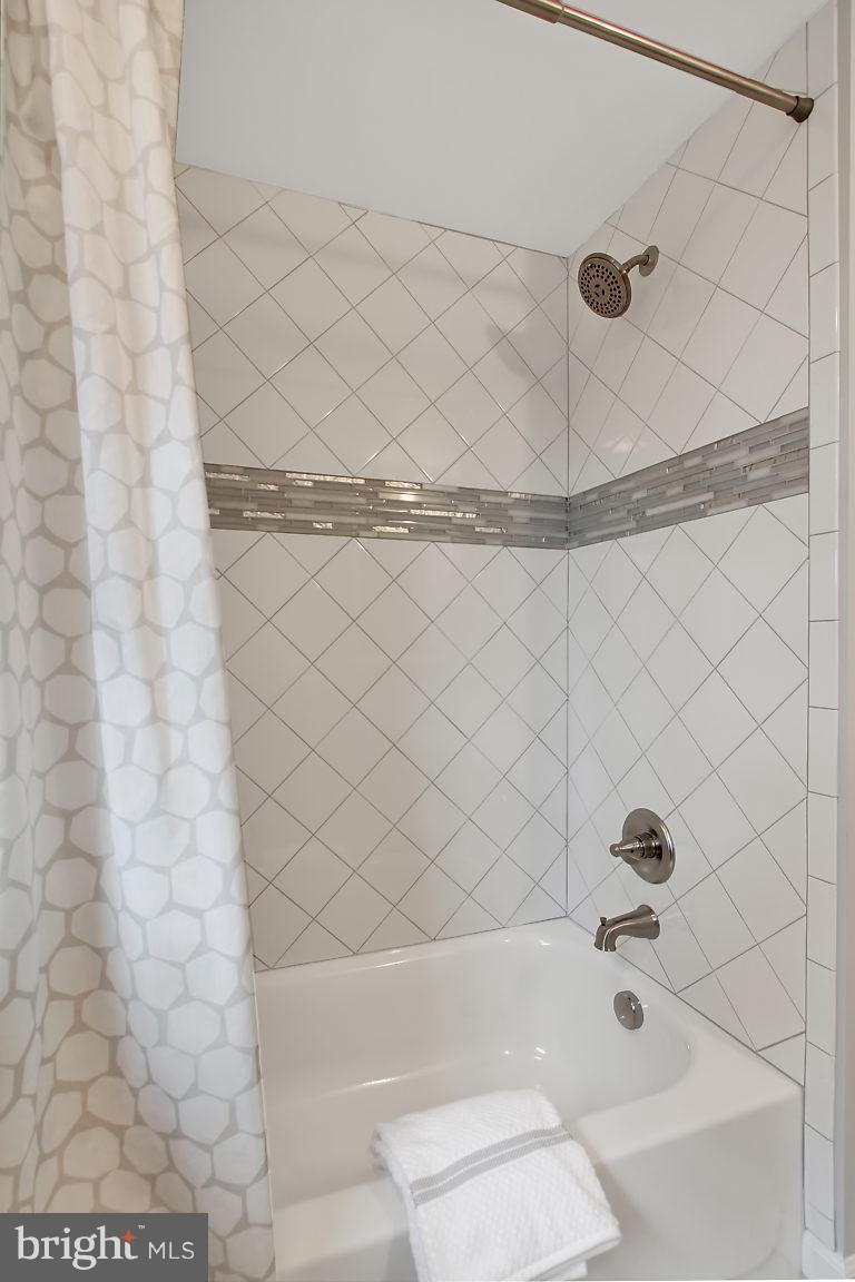 2208 Pot Spring Road Lutherville-Timonium, MD 21093 - Photo 22 of 30 Upper level full bath