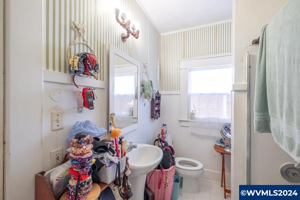 837 Southwest 10th Avenue Albany, OR 97321 - Photo 11 of 20 Gallery Image 11
