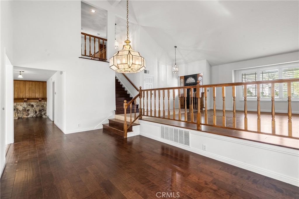 11861 Darby Avenue Porter Ranch, CA 91326 - Photo 13 of 59