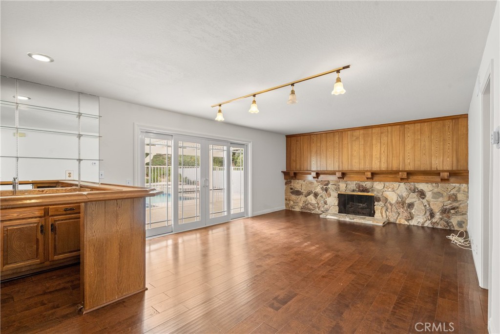 11861 Darby Avenue Porter Ranch, CA 91326 - Photo 15 of 59