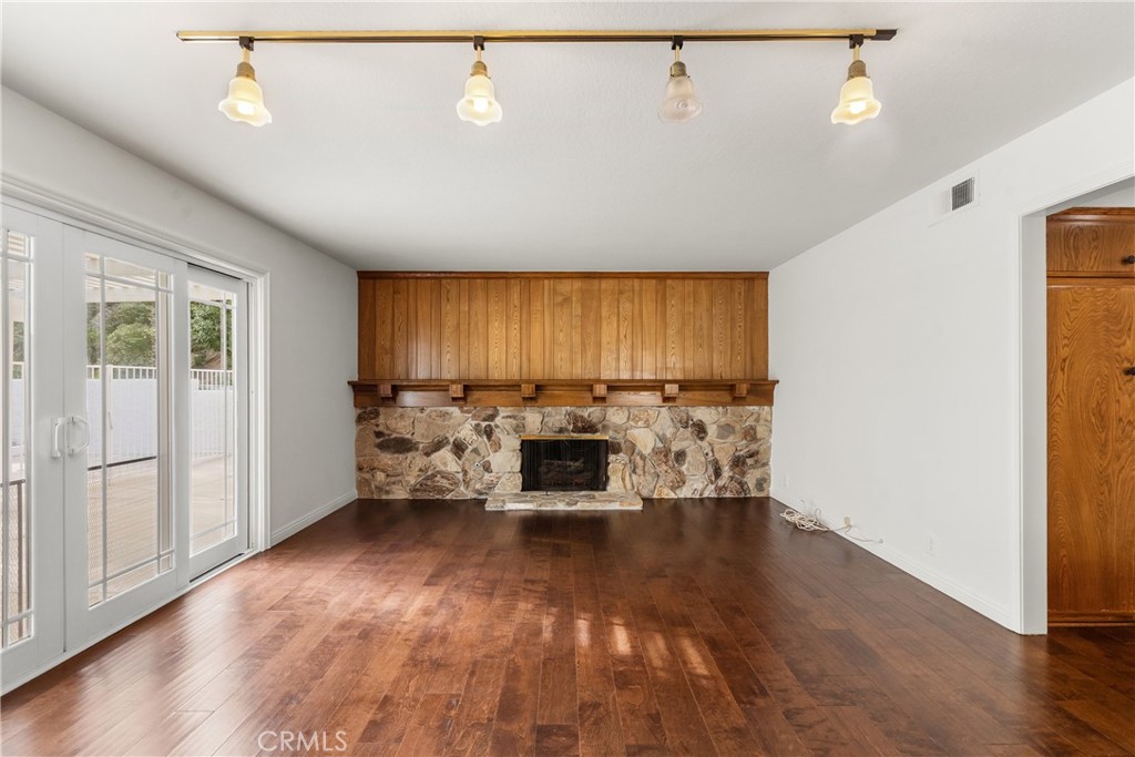 11861 Darby Avenue Porter Ranch, CA 91326 - Photo 17 of 59