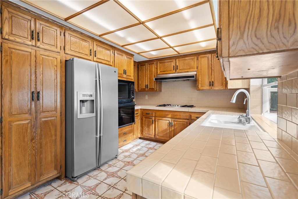 11861 Darby Avenue Porter Ranch, CA 91326 - Photo 20 of 59