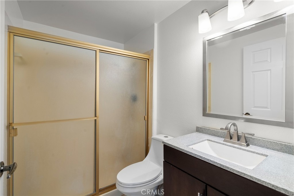 11861 Darby Avenue Porter Ranch, CA 91326 - Photo 23 of 59