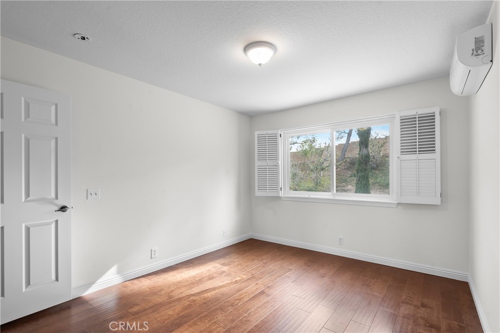 11861 Darby Avenue Porter Ranch, CA 91326 - Photo 38 of 59