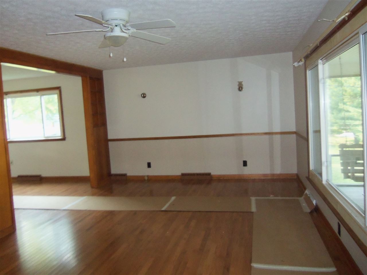 2715 R Street Bedford, IN 47421 - Photo 10 of 22 Gallery Image 10