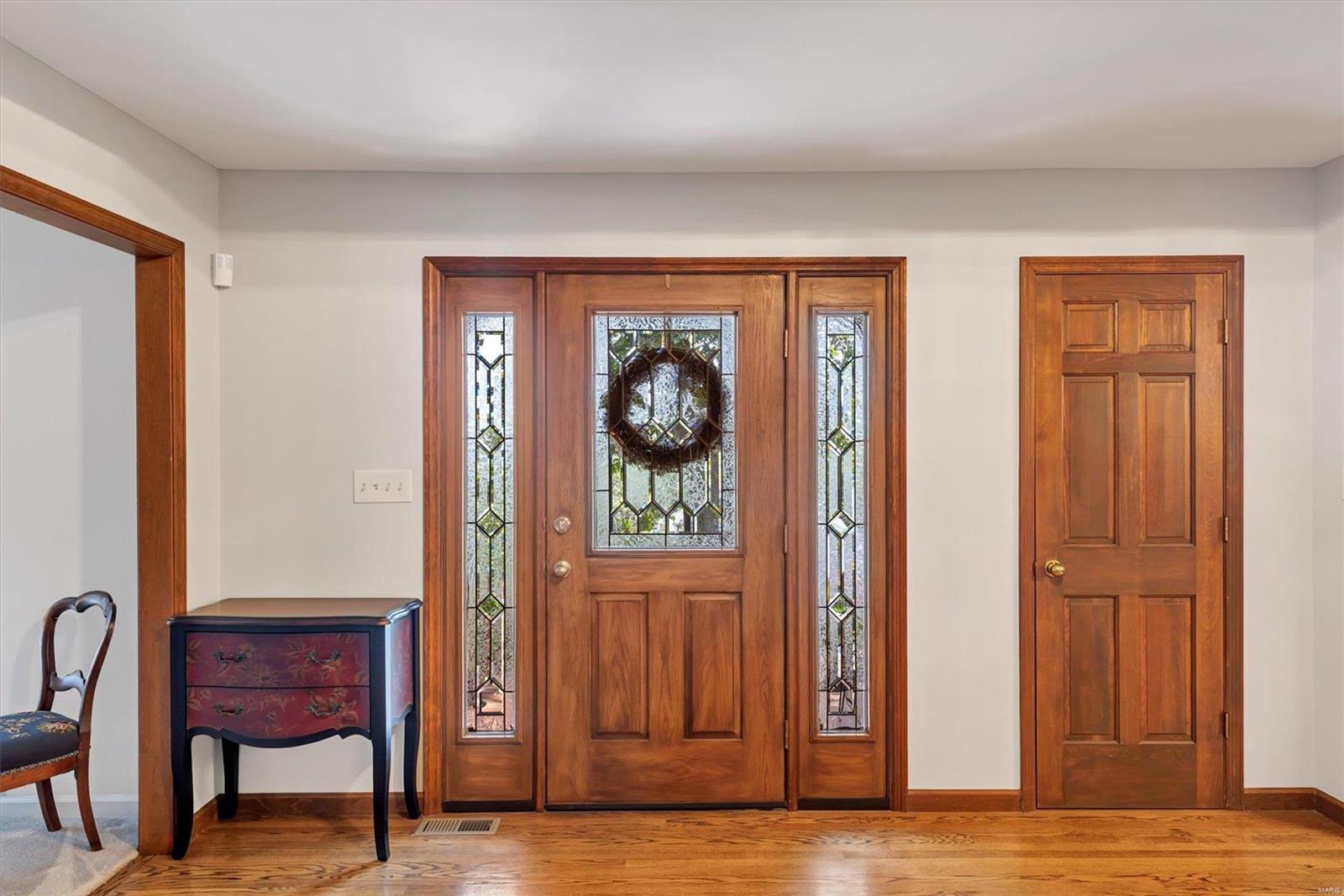 6329 Bluff Forest Drive St. Louis, MO 63129 - Photo 8 of 50