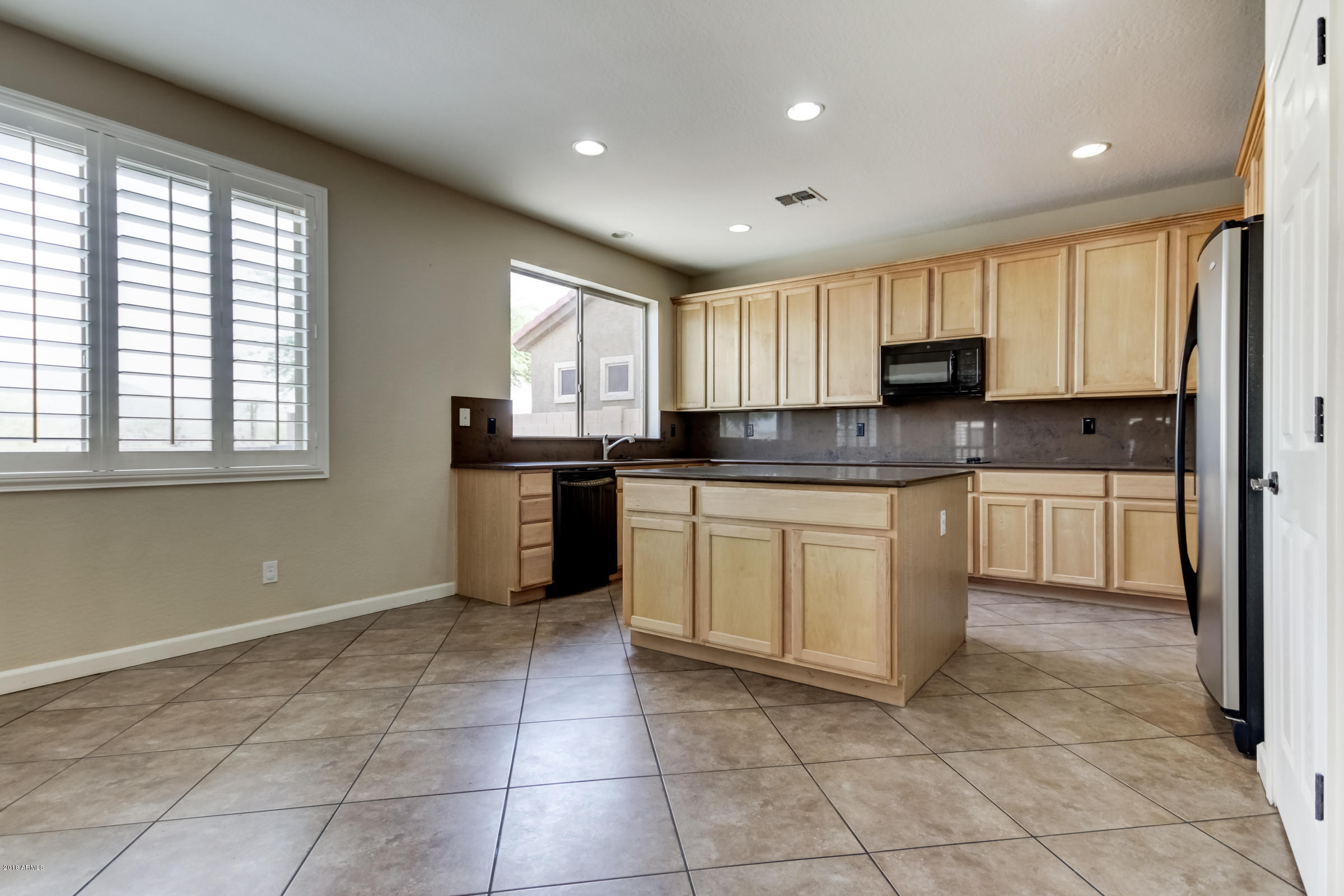 2136 West Eagle Feather Road Phoenix, AZ 85085 - Photo 8 of 42 2136 W Eagle Feather Rd-16
