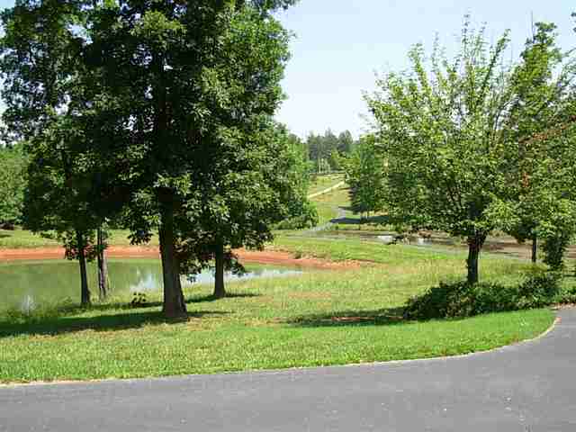 1997 Roe Ford Road Greenville, SC 29617 - Photo 17 of 25 Gallery Image 17