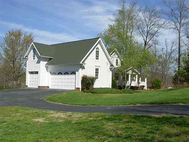 1997 Roe Ford Road Greenville, SC 29617 - Photo 23 of 25 Gallery Image 23
