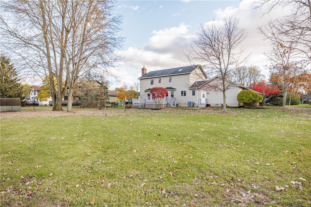 165 Woodleaf Henrietta, NY 14534 - Photo 35 of 37