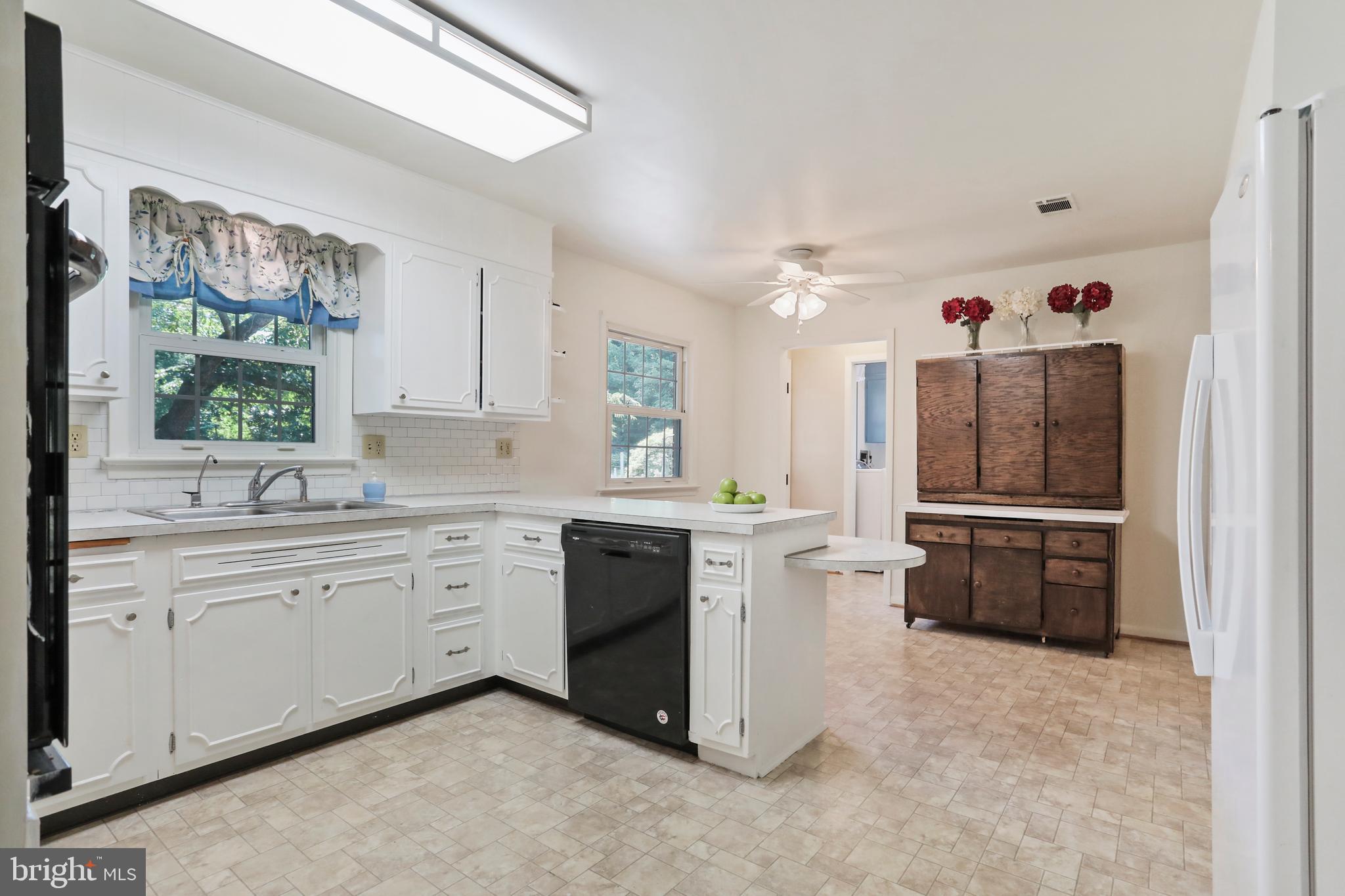20035 Landis Road Hagerstown, MD 21740 - Photo 11 of 51 Gallery Image 11