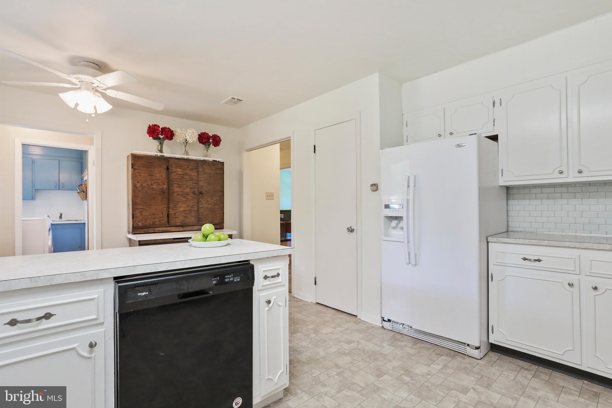 20035 Landis Road Hagerstown, MD 21740 - Photo 12 of 51 Gallery Image 12