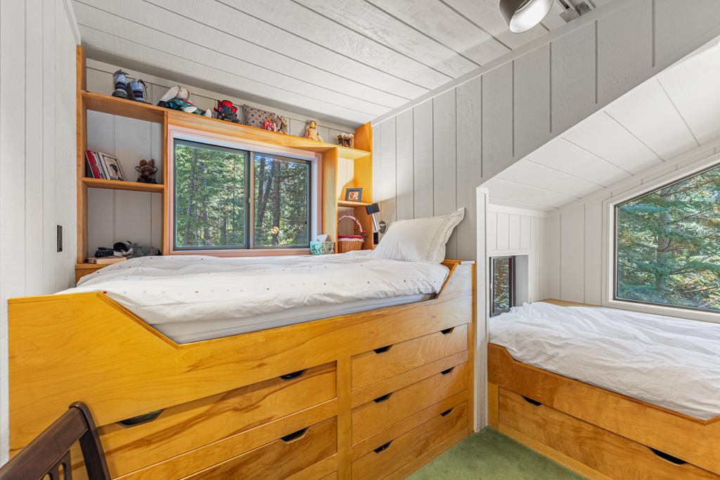 2245 Edgemere McCall, ID 83638 - Photo 65 of 98 Bunk areas.