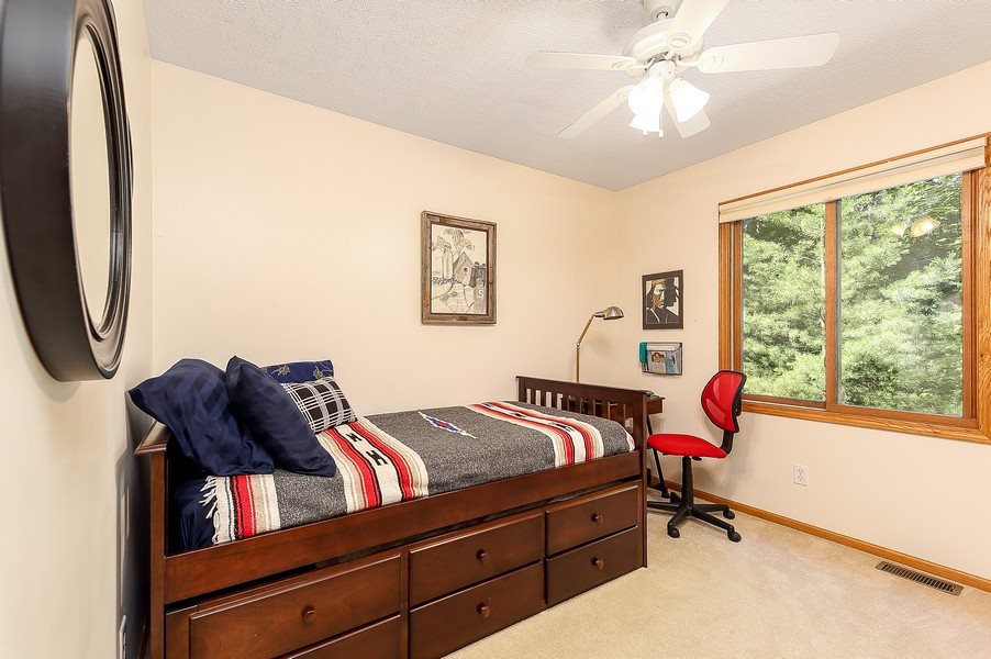 3437 Holiday Road Traverse City, MI 49686 - Photo 16 of 38 1864928-15.JPG