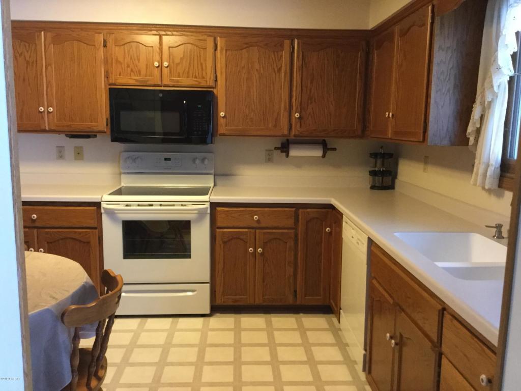 823 23rd Street Southeast Rochester, MN 55904 - Photo 6 of 24 Gallery Image 6