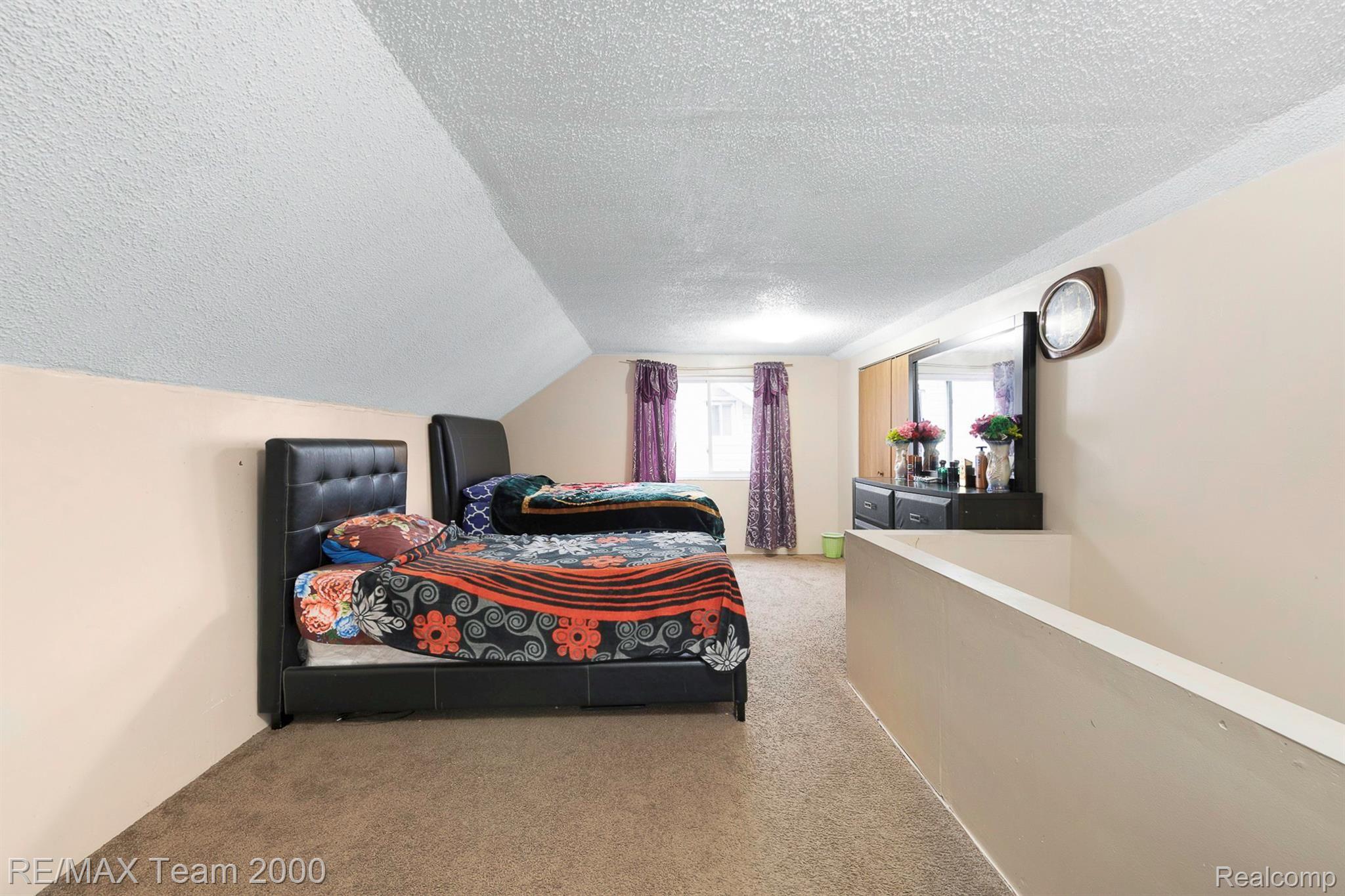 5130 Chase Road Dearborn, MI 48126 - Photo 15 of 21 DSC_2995.jpg